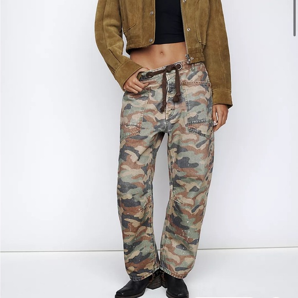 We The Free Moxie Printed Low - Slung Barrel Jeans - Picture 9 of 9
